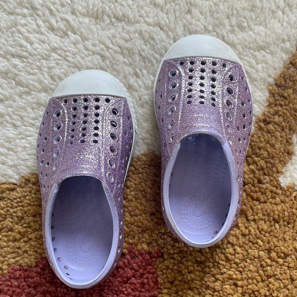 Native purple sparkle water shoes size C6